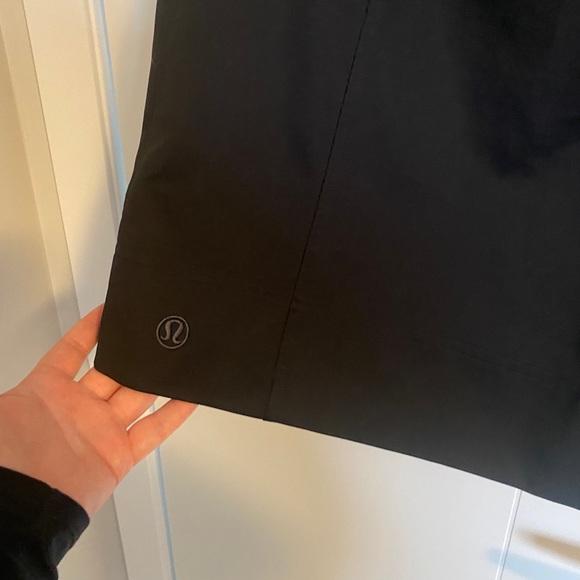 Lulu lemon jacket - Picture 10 of 10